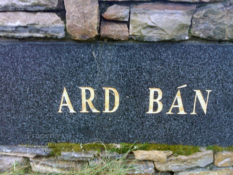 Ard Ban, Muff